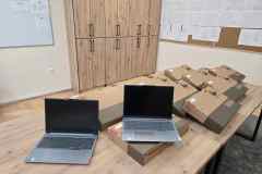 Noworoczna dostawa komputerów