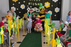 Powitanie wiosny - wiosenny pokaz mody