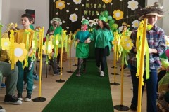 Powitanie wiosny - wiosenny pokaz mody